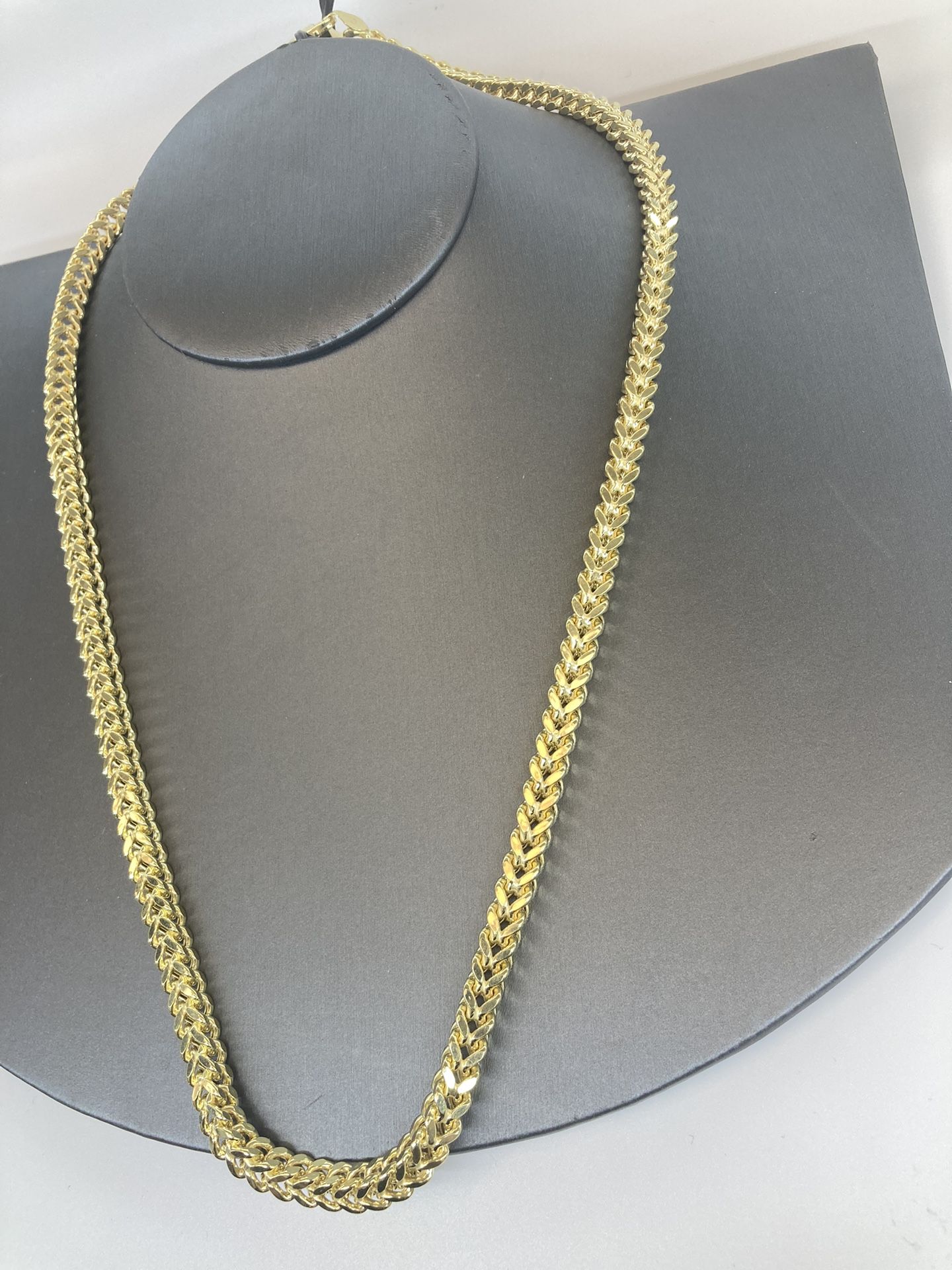 10kt Real Gold Chain 24 Inch For Sale In Fort Worth TX OfferUp   E3e19cf774ec48b7b95e25182a0b4b91 