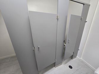 Bathroom Partition Walls
