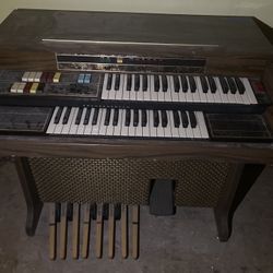 Church Organ (practice)