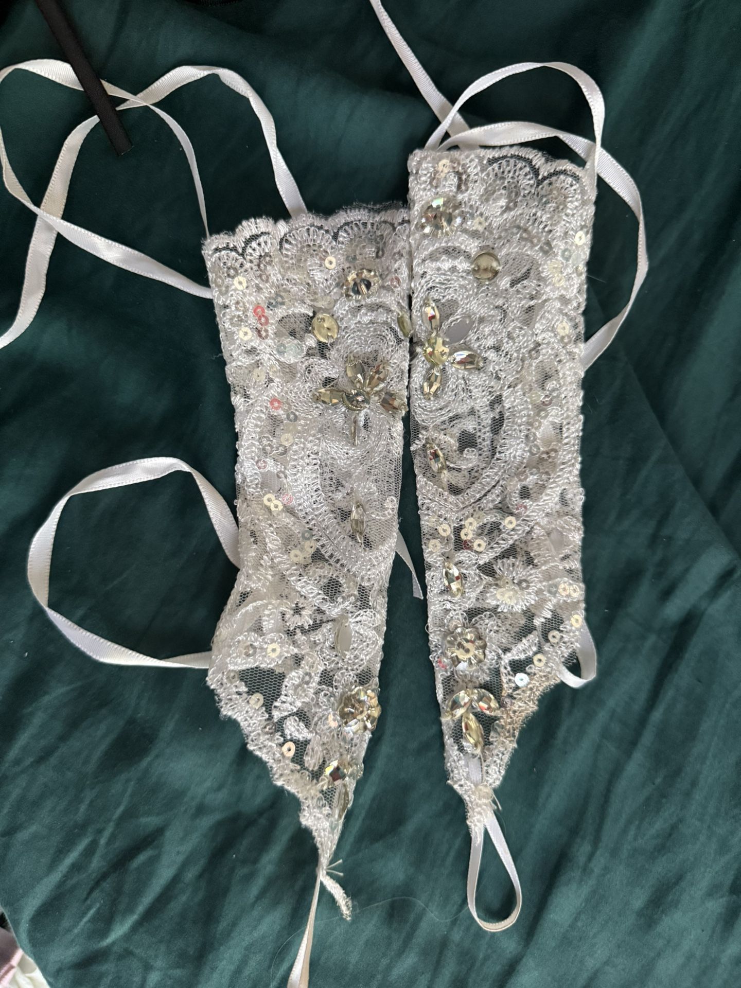 Jewel Lace Hand Cuff White Ribbon Bride Winx Fairy Princess Queen White Halloween