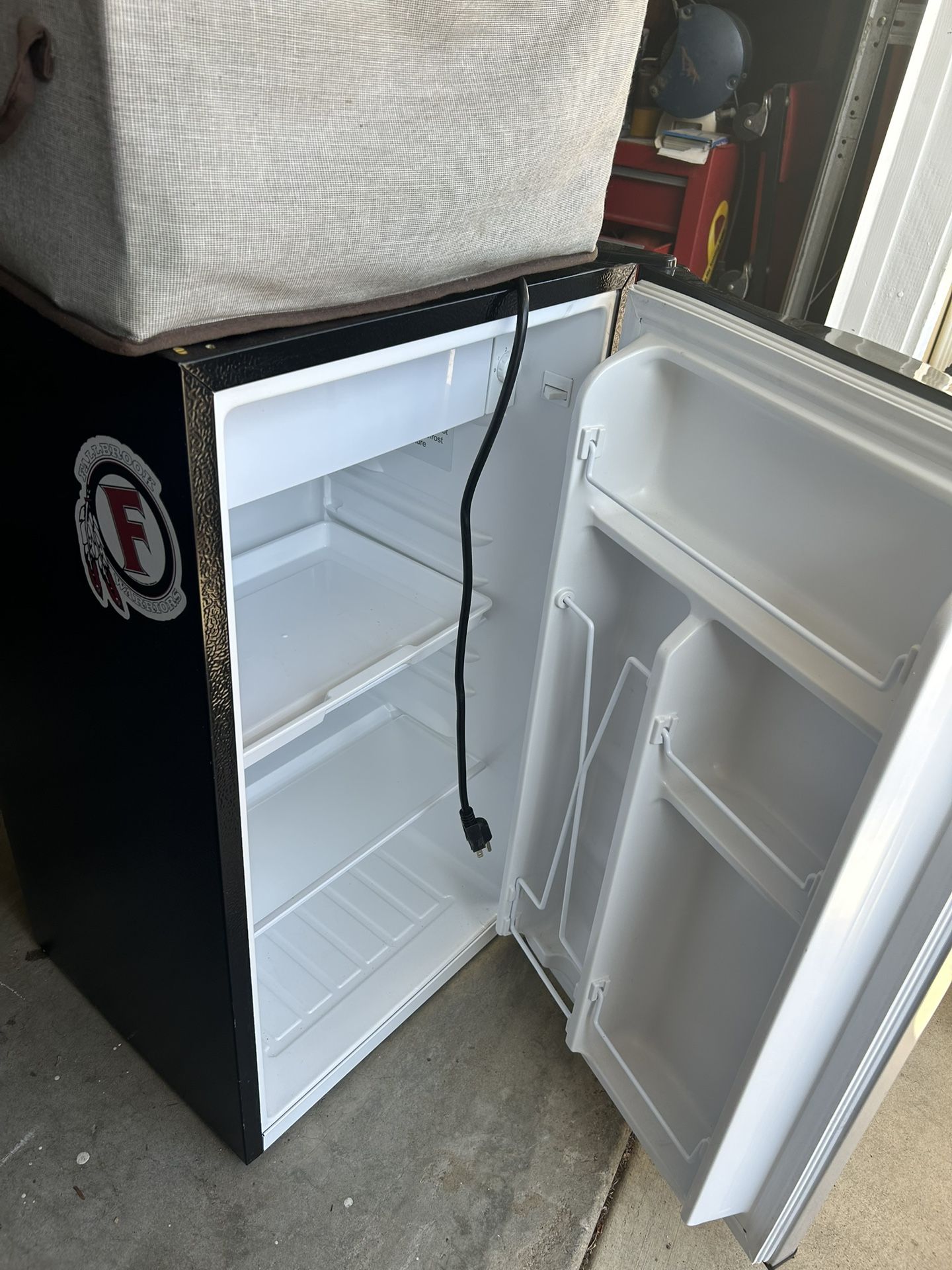 Personal Refrigerator
