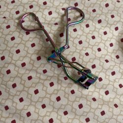 Eyelash Curler