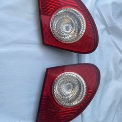 2003-2008 Toyota Corolla Rear Tail Lights