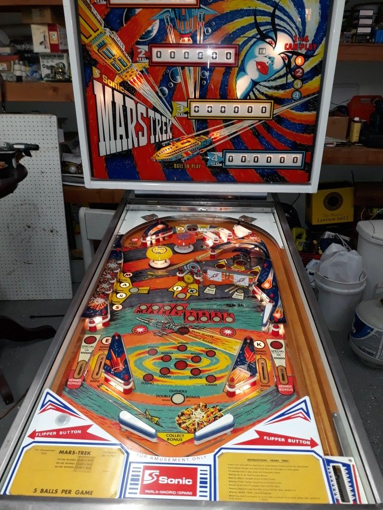 Pinball machine Sonic mars Trek