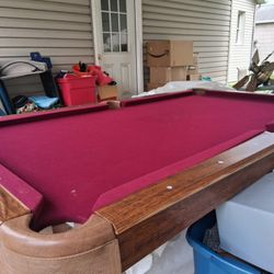 POOL TABLE 