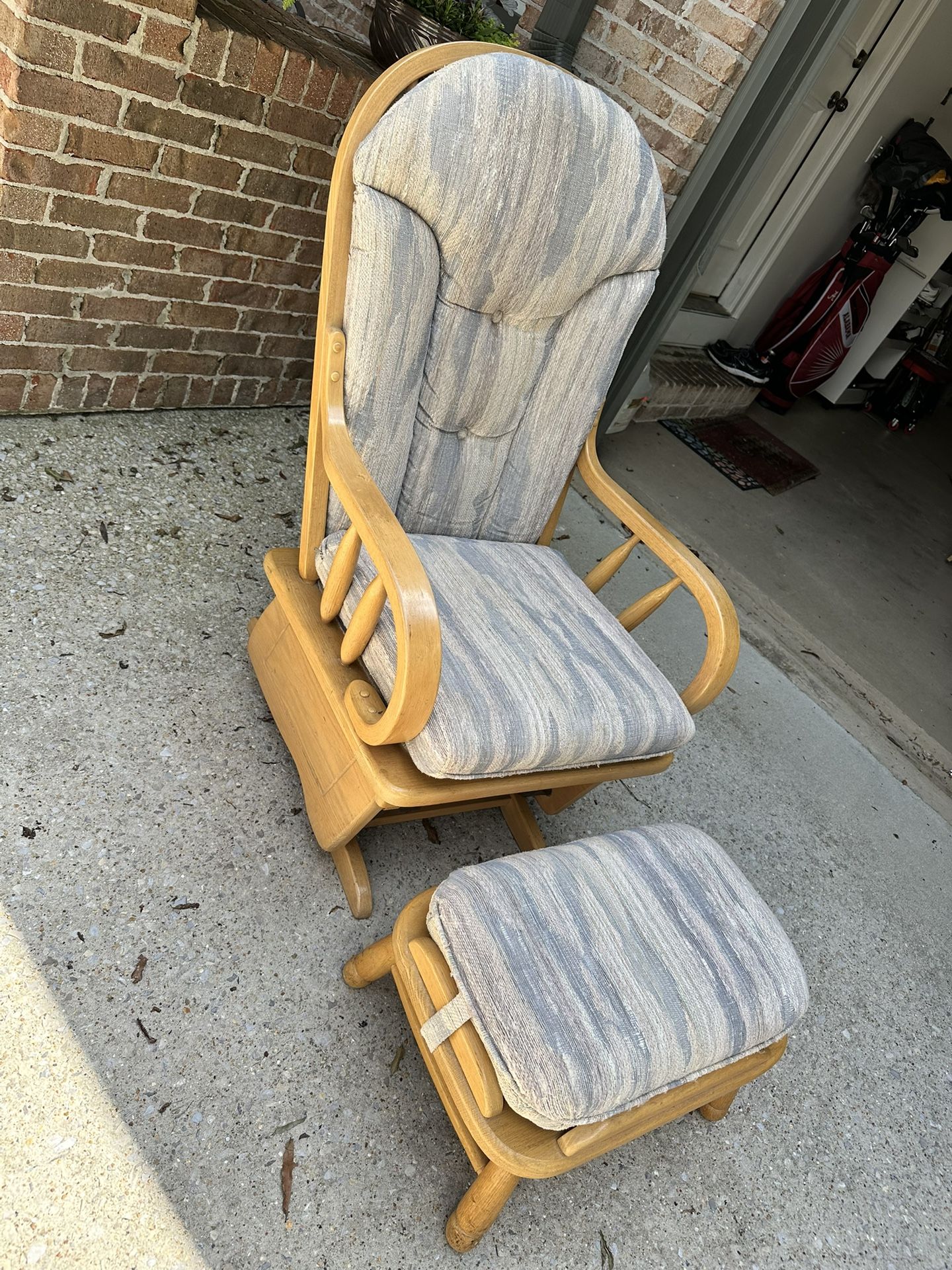 Glider Rocker With Ottoman 