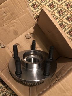 97 Mustang Wheel Hub New