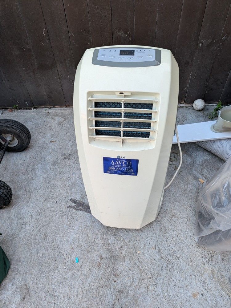 LG Air Conditioner 