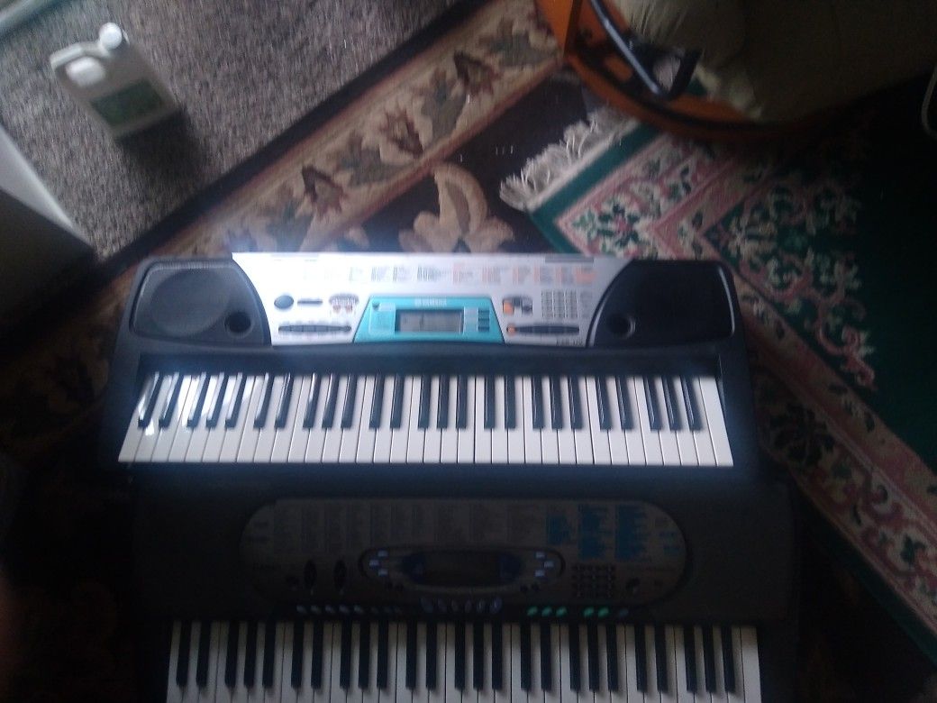 YAMAHA PSR-170 ELECTRONIC KEYBOARD  $50