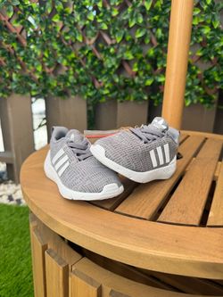 adidas Swift Run 22  Toddlers Size 6K Sneakers Casual Shoes GW8186