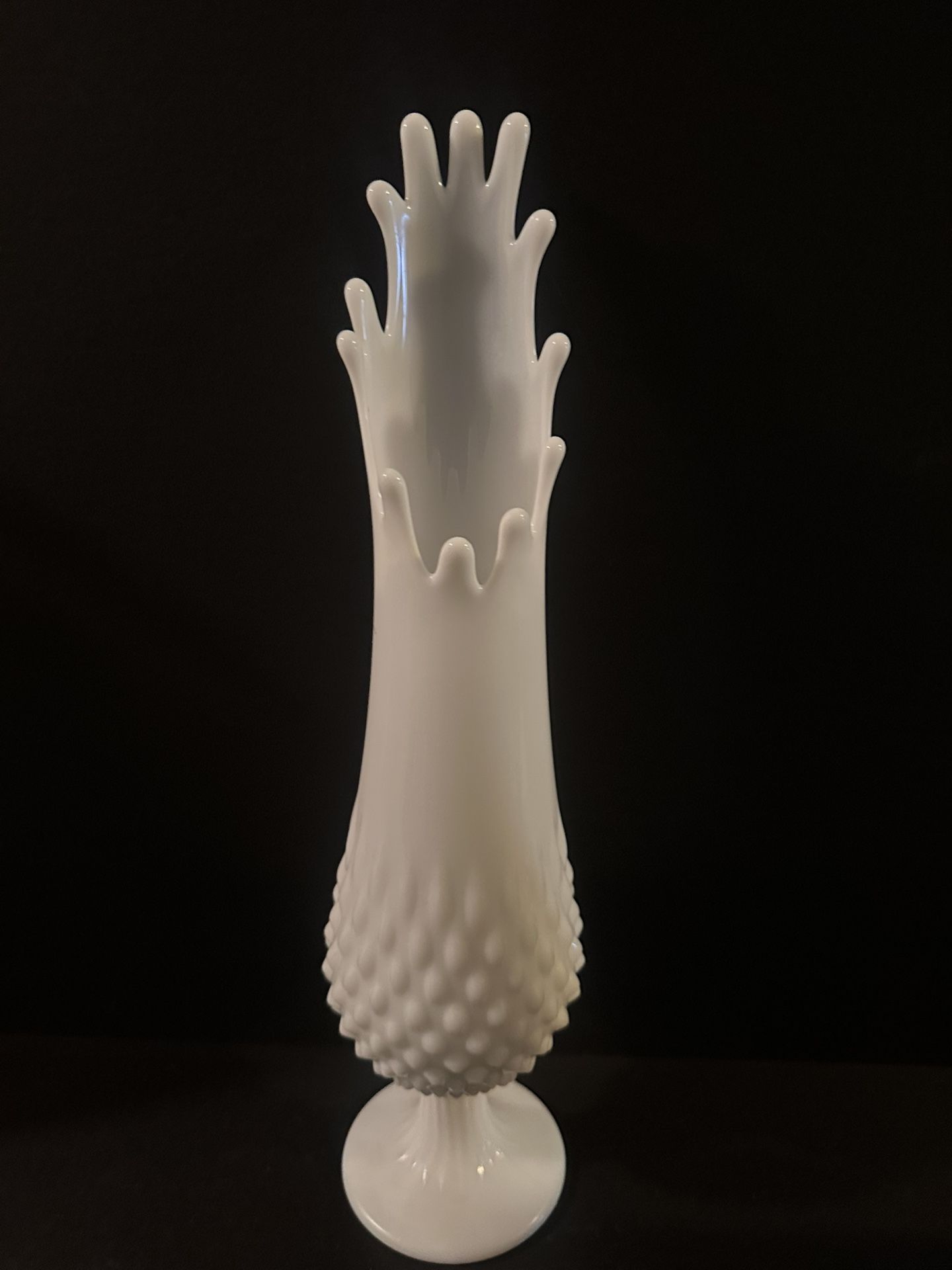 Fenton hobnail