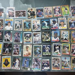 Baseball Cards / Big Box . See Pics 