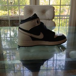 Worn Once On Graduation Size 4 And Half