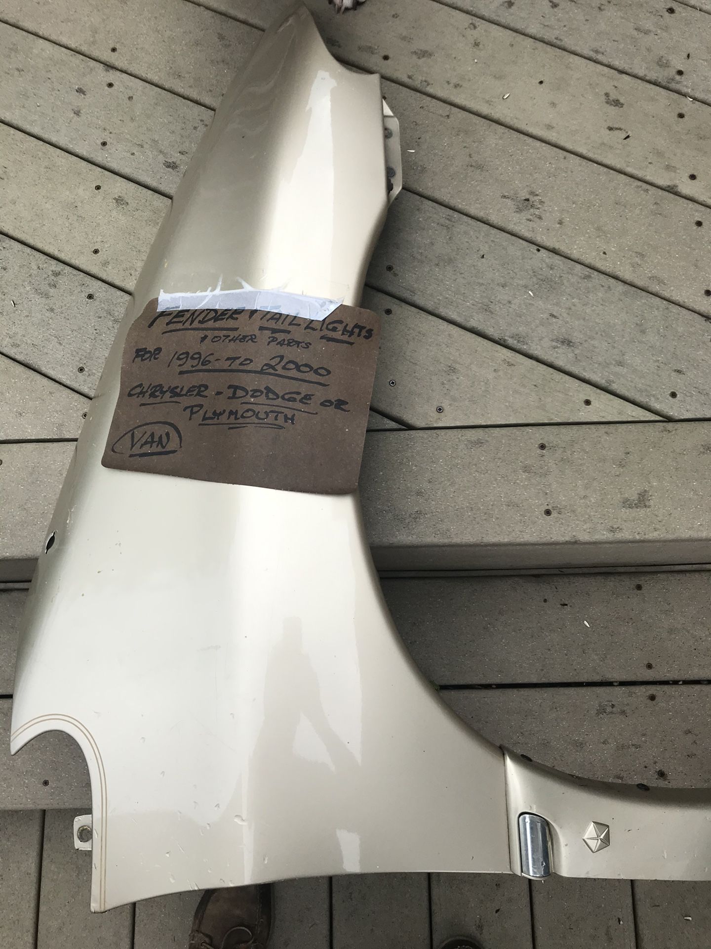 Fender ( Right Side ) 1(contact info removed) Van