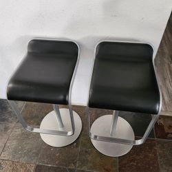1 Pair Of Lapalma Bar Stool 