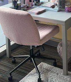 Pink Desk Chair