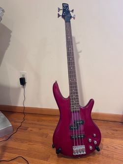 Ibanez GSR200 4-String Bass Guitar - Excellent Condition