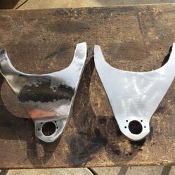 1" Extended, Reinforced And Molded 59 - 64 Upper Control Arms