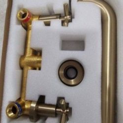 SUMERAIN Cross Double Handle Wall Mount Roman Tub Faucet with Valve in Brushed Gold