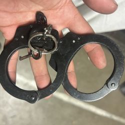 Viper Tec Handcuffs
