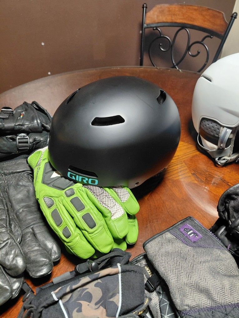 Ski,equipment