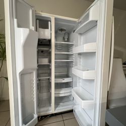 General Electric Fridge And Freezer 