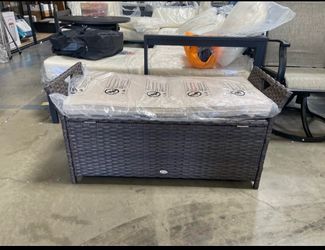 Assembled New Outdoor Footstool Storage Cabinet Wicker Storage Cabinet