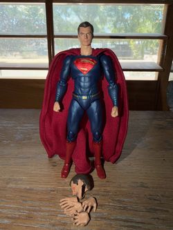 S.H Figuarts Justice League Superman (READ DESCRIPTION!!!)