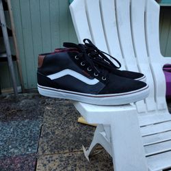 Black Van's For Sale $25