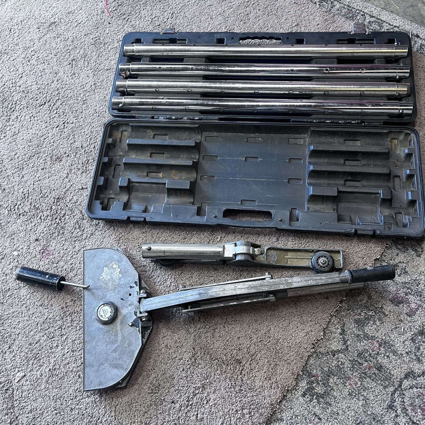 Carpet pole stretcher deals
