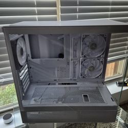 Montech  Sky Case Like New