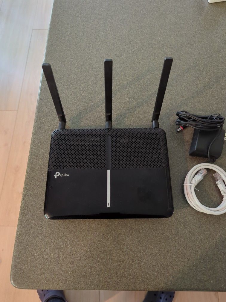 TP LINK WiFi ROUTER (C2300)