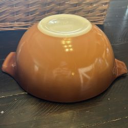 Pyrex Bowl