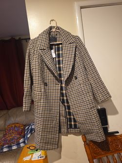 Banana Republic black and light brown black coat