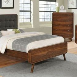 Robyn Mid-Century Queen Platform Bed 