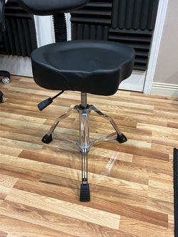 Hydraulic Drum Throne
