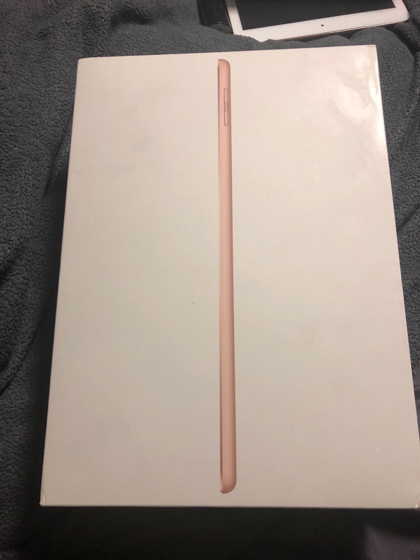 2018 iPad 6th Gen 128GB