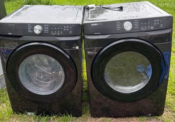 Samsung Front Load Washer and Dryer Set