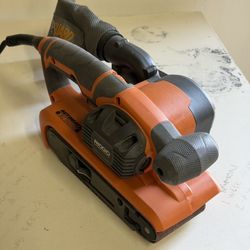RIDGID  VARIABLE SPEED BELT SANDER.