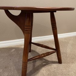 Cushman 3 Legged Tripod Drop Leaf End/side Table