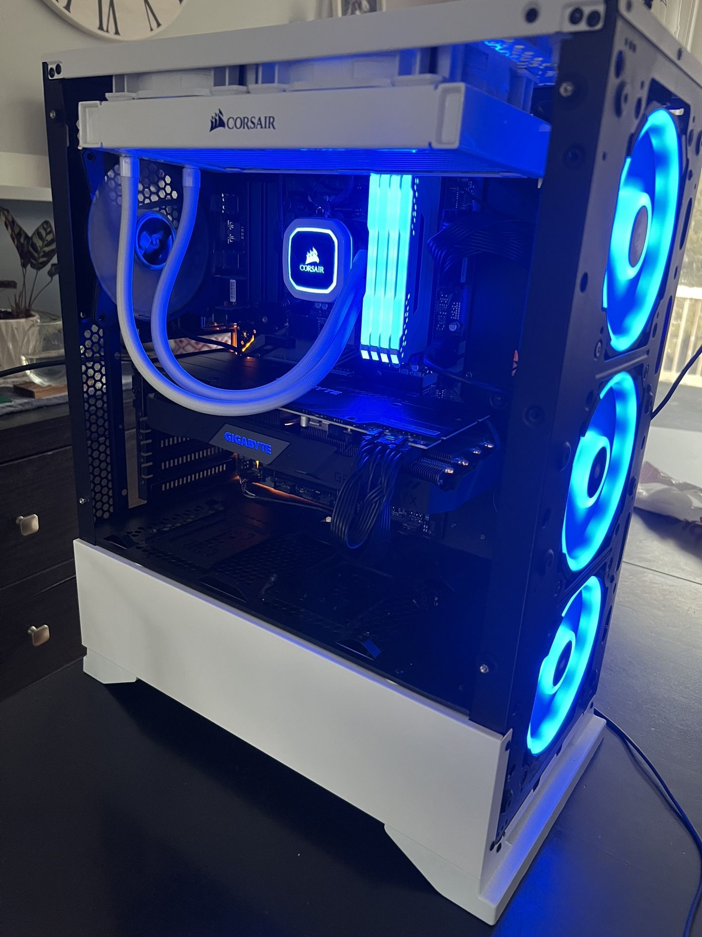 Attractive Computer Beautiful Gaming PC for Sale in Dighton, MA - OfferUp