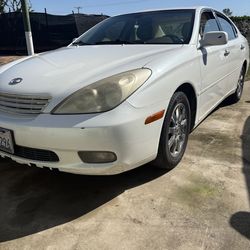 2004 Lexus ES 330