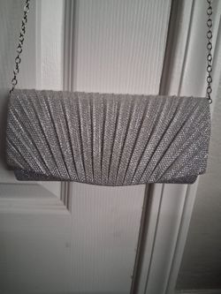 Silver Evening Purse / Bolsa Plateada para Fiesta