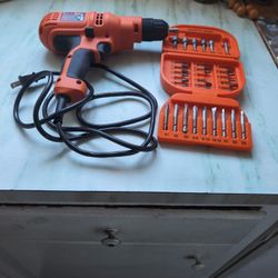 Drill Driver  3/8in (10mm) And Set