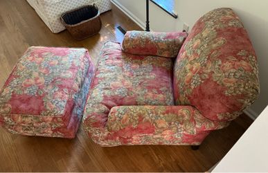 Comfortable Armchair with Ottoman