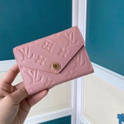 Luis Vuitton Purse 