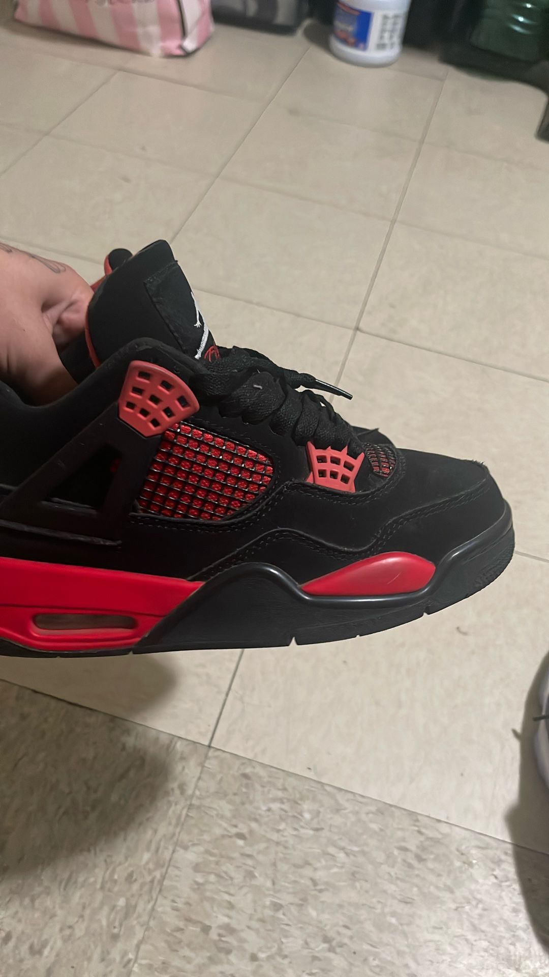 Jordan 4s Red Thunders