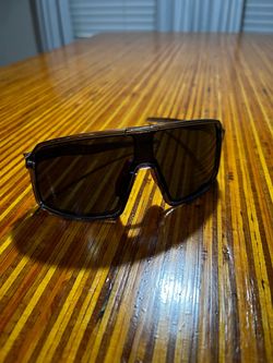 Oakley Sutro
