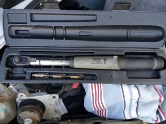 Snap on 3/8 electric torque wrench