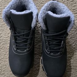 Mens boots size 10 1/2